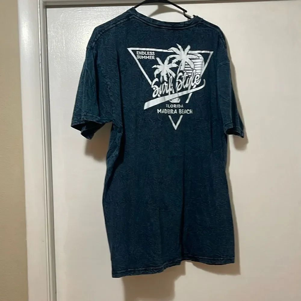 Surf style T-shirt, Madeira Beach extra large